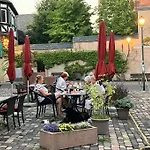 Romantikurlaub Im Weindorf *