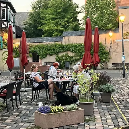 Romantikurlaub Im Weindorf *