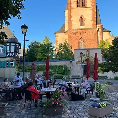 Romantikurlaub Im Weindorf *