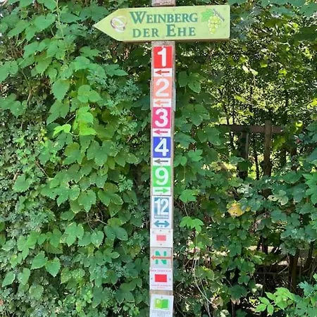 Romantikurlaub Im Weindorf Apartament *