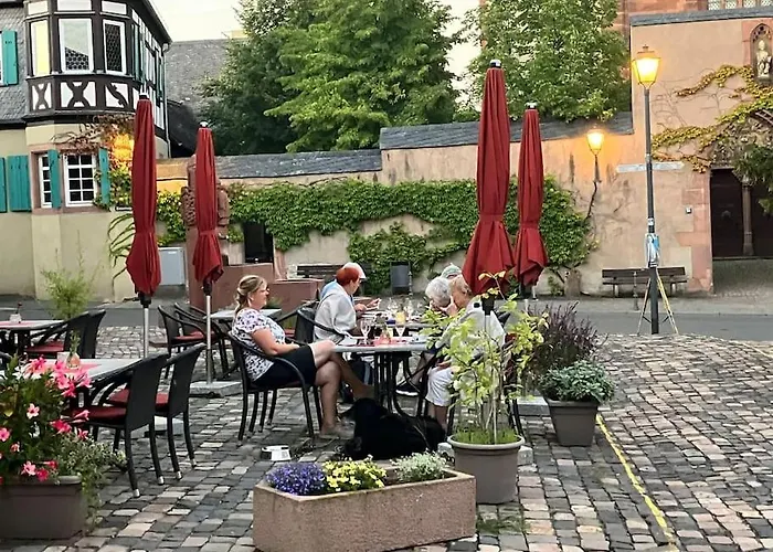 Romantikurlaub Im Weindorf *