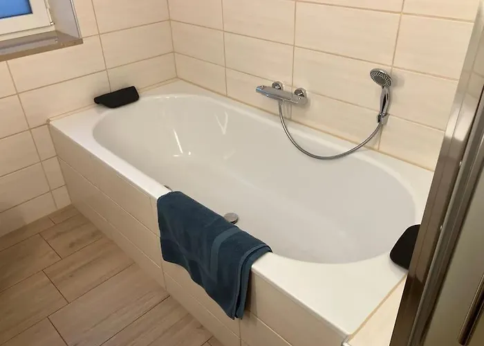 Romantikurlaub Im Weindorf *